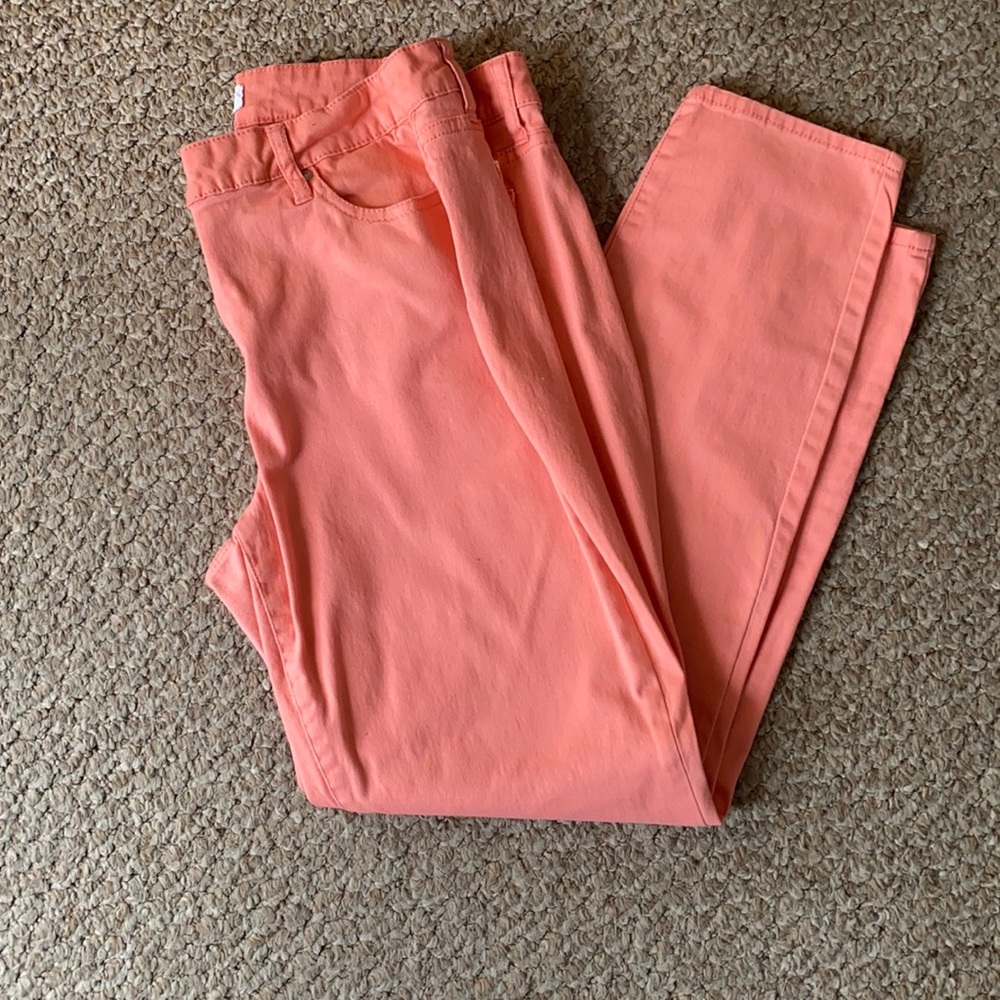 Crown & ivy jeans